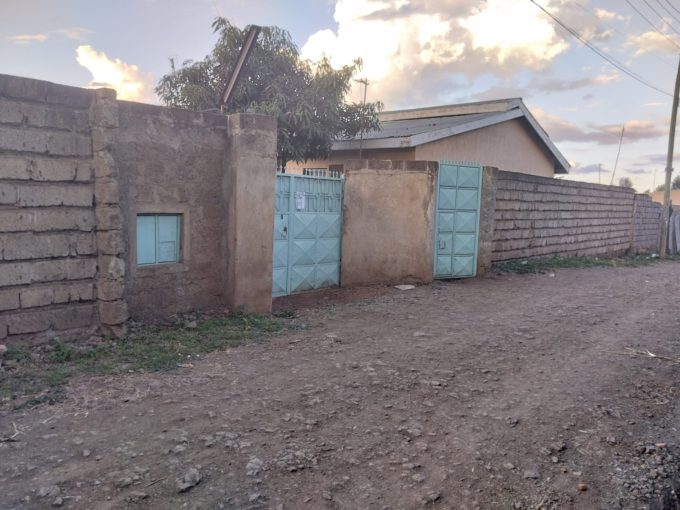4 Bedroom Bangalow for sale in Booster Githurai
